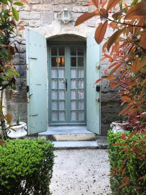 Ulysse, Appartement Spacieux Au Centre Historique D'Uzes En Rez-De-Chaussee Avec Exterieur, Proche Parking Des Marroniers Exteriér fotografie