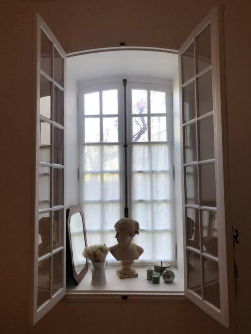 Ulysse, Appartement Spacieux Au Centre Historique D'Uzes En Rez-De-Chaussee Avec Exterieur, Proche Parking Des Marroniers Exteriér fotografie